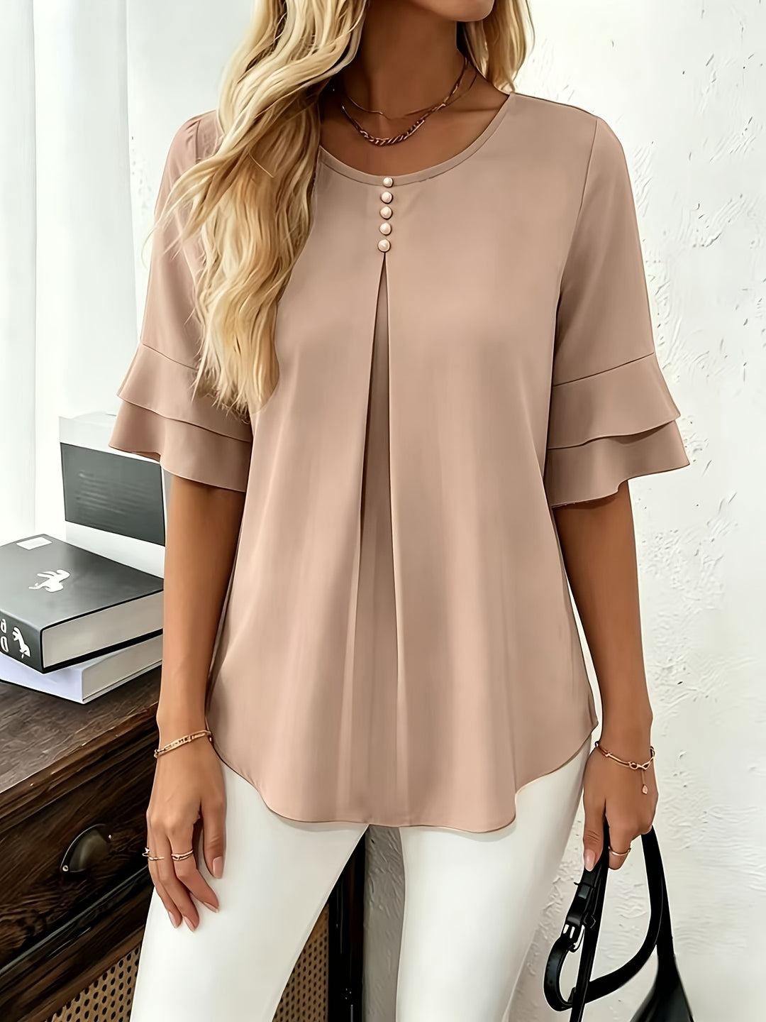 Eloise | Flowing Pearl-Button Blouse
